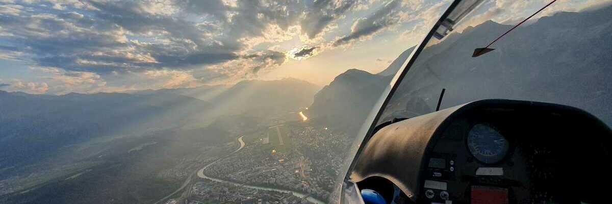 Flugwegposition um 16:47:45: Aufgenommen in der Nähe von Innsbruck, Österreich in 1398 Meter